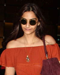 Sonam Kapoor snapped at airport