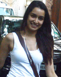 Shraddha Kapoor snapped at Juhu