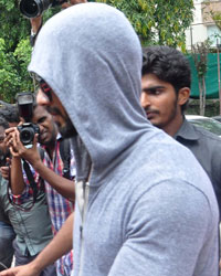 Mira and Shahid Kapoor spotted outside a gymnasium