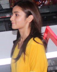 Alia Bhatt snapped and Bandra