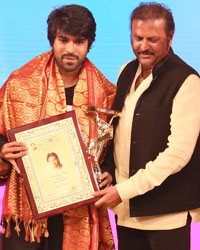 Balkrishna, T Subirami Reddy, Ram Charan, Mohan Babu and Chiranjeevi at TSR TV9 National Film Awards for 2013-14