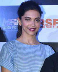 Photographer RT Chawla with Deepika Padukone and Amitabh Bachchan