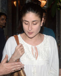 Saif Ali Khan, Kareena Kapoor, Amrita Arora and Shakeel Ladak at Pali Bhawan restaurant, Bandra