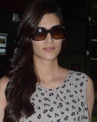 Kriti Sanon at International Airport