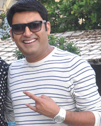 Kapil Sharma and Varun Sharma at Kis Kisko Pyaar Karoon Movie Promotion