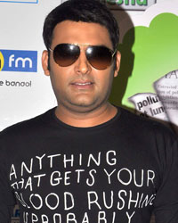 Kapil Sharma Promote Kis Kisko Pyaar Karu At 92.7 Big Fm