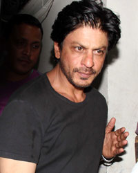 Shah Rukh Khan spotted at olive Bandra