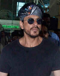 Shah Rukh Khan snapped at domestic Airport