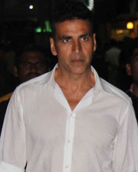 Akshay Kumar snapped at Airport