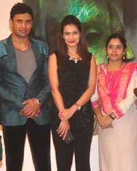 Prithvi Soni, JS Munnoli, Paramesh Paul, Sangram Singh, Payal Rohatgi, Lalita Sonawane, Vishnu Sonawane, Vishwa Sahni, Vipta Kapadia and Mudasir Ali  at Vishnu Sonawane's art show