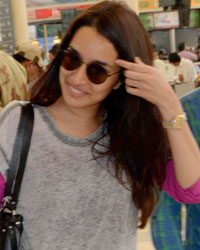 Shradha Kapoor snapped at Domestic Airport