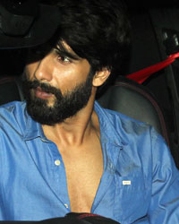 Shahid Kapoor snapped in bandra