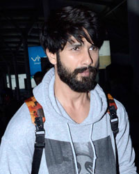 Shahid Kapoor spotted at domestic airport leaving for delhi