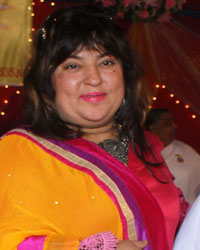 Dolly Bindra at Inauguration of forty feet shivling at liberty Garden