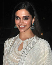 Deepika Padukone spotted at a restaurent in bandra