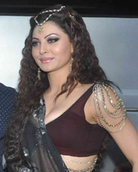 Ritesh Deshmukh, Salman Khan and Urvashi Rautela at Mehboob Studio