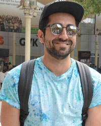 Ayushmann Khurrana at Airport