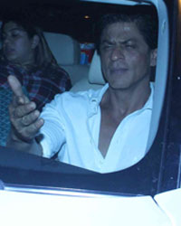 Shah Rukh Khan spotted in Bandra