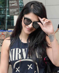 Shruti Haasan at Airport