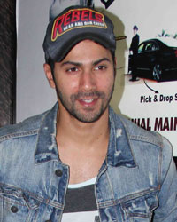 Varun Dhawan Promote his Film Dilwale at Gaiety Galaxy Theatre