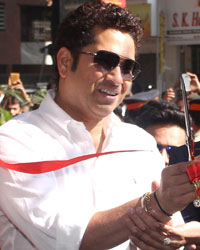 Sachin Tendulkar inaugurated designer Umang and Shraddha Mehta store at Santacruz W