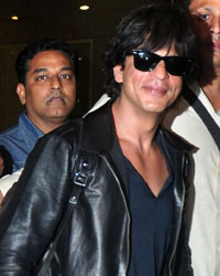 Shah Rukh Khan spotted at airport