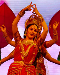 Gracy Singh performs for Save The Girl Child Cause and the cause of Women Empowerment