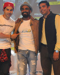 Varun Dhawan and Remo D'Souza  at Ponds' Pollution Out Face Wash launch