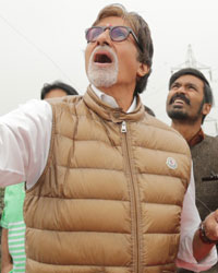 Akshara Haasan, Amitabh Bachchan and Dhanush fly kites on the occasion of Makar Sankranti during Shamitabh promotion