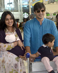 Vivek Oberoi with Son snapped at airport