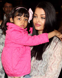 Aishwarya Rai Bachchan with her daughter Aradhya