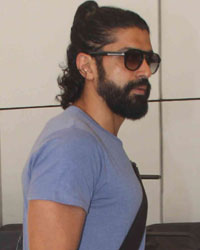 Farhan Akhtar Snapped at Domestic Airport