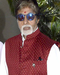 Amitabh Bachchan at Airport