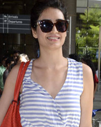 Karishma Tanna at Mumbai airport