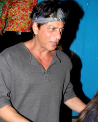 Shah Rukh Khan Spotted At Olive Bar