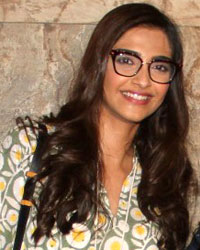 Special screening of Nil Battey Sannata for Sonam kapoor