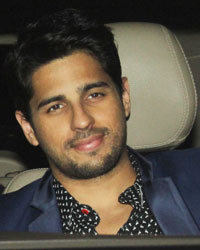 Sidharth Malhotra and Alia Bhatt Snapped at Bandra