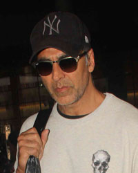 Akshay Kumar snapped at airport