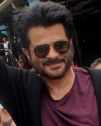 Anil Kapoor promotes his TV show 24 Season 2 at Mumbai Central station