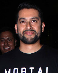 Aftaab Shivdasani snapped a Mehboob studios