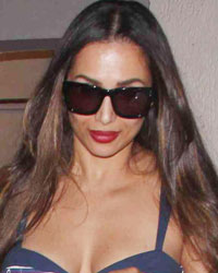 Malaika Arora snapped at Kareena Kapoor's house