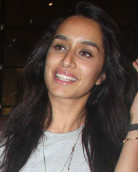 Arjun Kapoor and Shraddha Kapoor snapped at airport