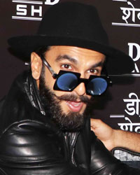 Ranveer Singh inaugurates Darshan Yewalekar's Salon 'D Shave' at Mumbai