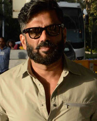 Suniel Shetty Snapped at Airport