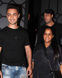 Arpita Khan Sharma Snapped at The Korner House along with her Husband