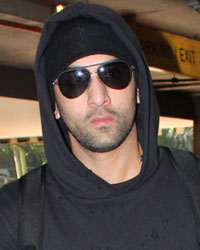 Ranbir Kapoor snapped at airport