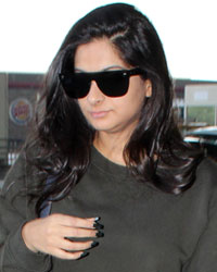 Rhea Kapoor snapped at sirport