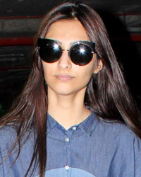 Sonam Kapoor snapped at airport