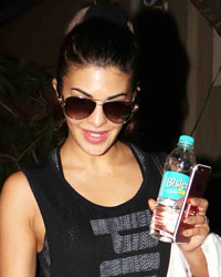 Jacqueline Fernandez snapped at Bandra