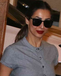 Malaika Arora snapped at Kareena Kapoor's residence